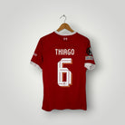 Maillot domicile officiel Liverpool FC My Shirt FC rouge avec flocage Thiago numéro 6 au dos sur cintre
